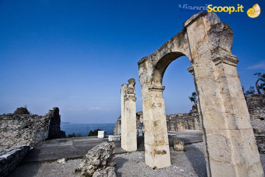Grottoes of Catullus - 6