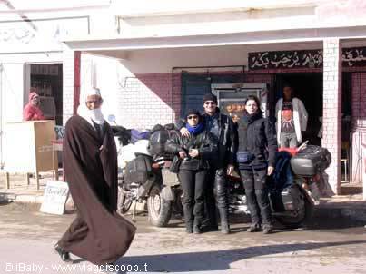 Bedouin on the road to the mountain oases