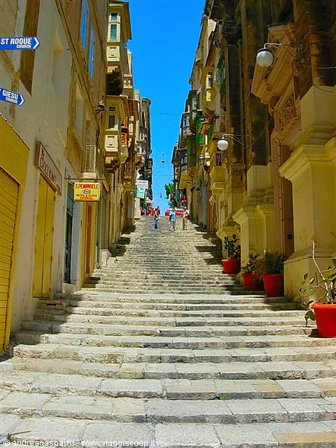Descent to the sea