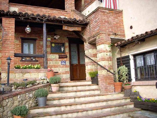 La Serignola, entrance