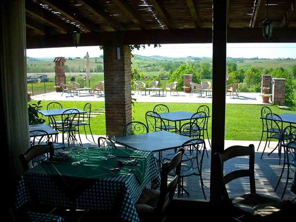 At the Ristorante Vino e Cucina of Castel San Giovanni