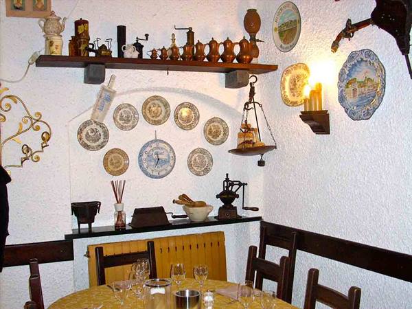 In the dining rooms of Ristorante Mosè of Celle Ligure