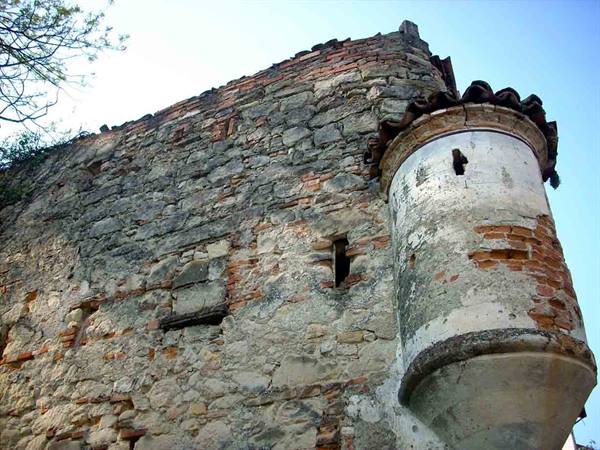 The sentry box of Palazzo Guarco