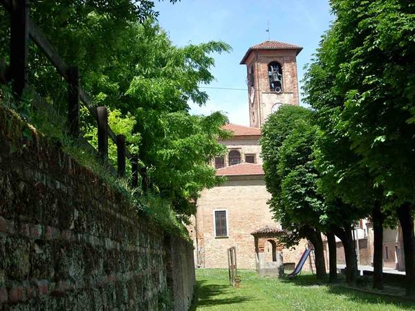 In the historic centre of Altavilla Monferrato