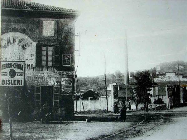 A historic photo of the Caffe del Tranvai