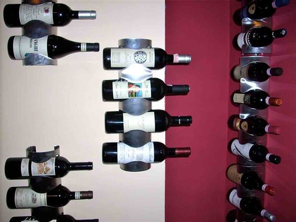 Tasting of selected wines at the Vinoteca Malò