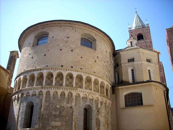 In the historic centre of Albenga
