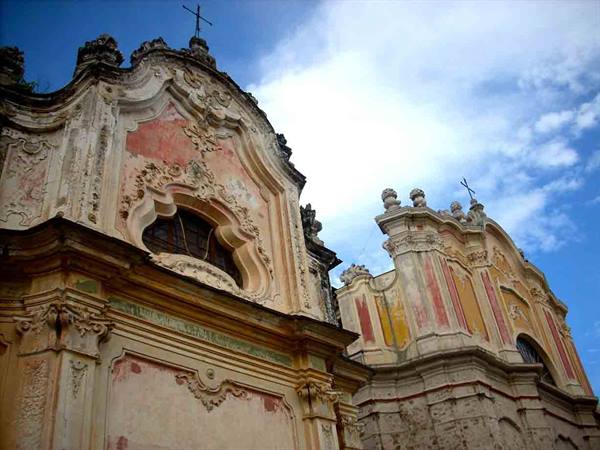 Parish Church of San Nicolo' and the Oratory of San Carlo