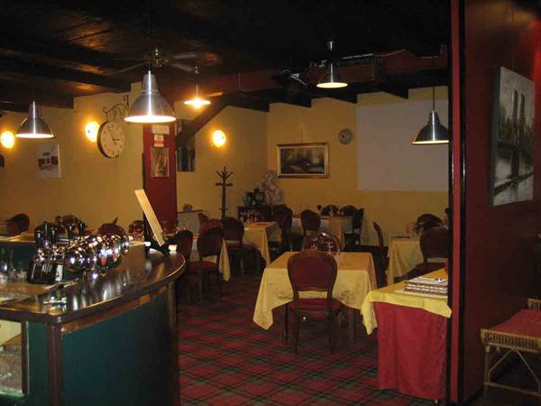 At Ristorante Pizzeria Il Gladiatore in Alessandria