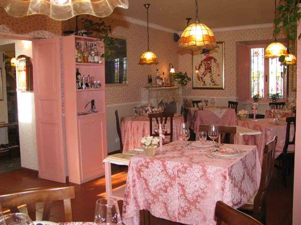 In the rooms of Ristorante La Volpina in Ovada
