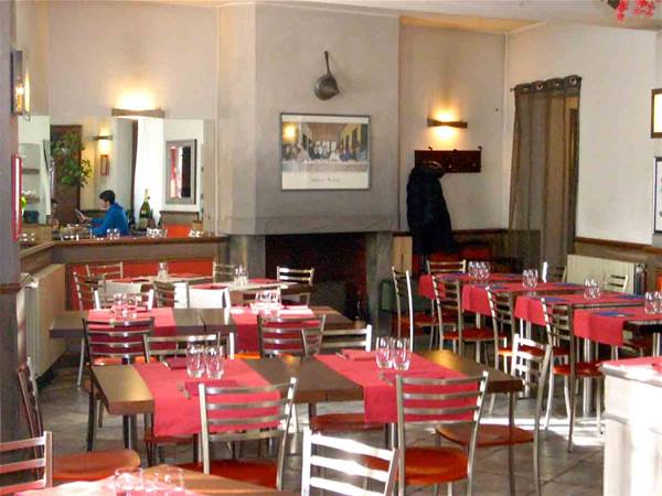 In the dining room of Ristorante Pizzeria Il Bivio