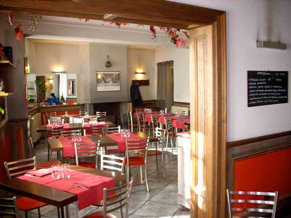 At Ristorante Pizzeria Il Bivio