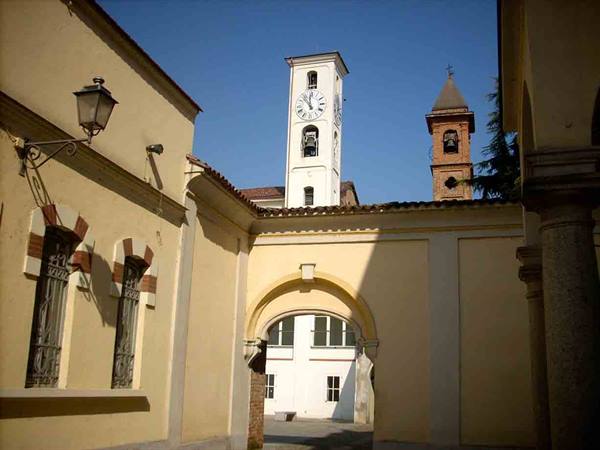 In the old town of Trino