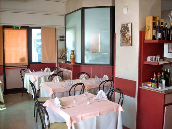 At Ristorante Pizzeria La Vecchia 2001