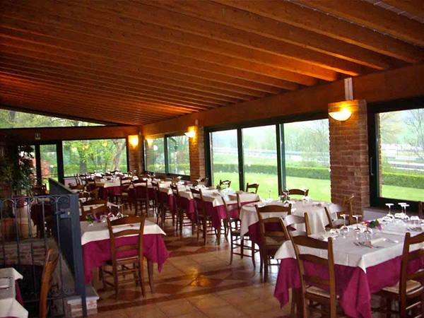 In the dining room of Locanda dell'Arzente