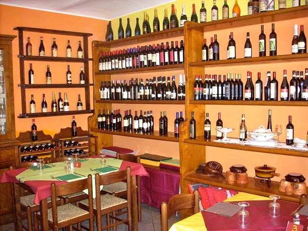 In the dining room of Ristorante Sapori di Langa