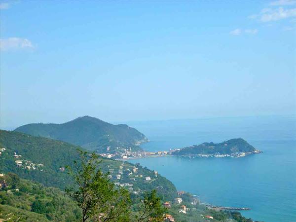 View from the heights of Lavagna