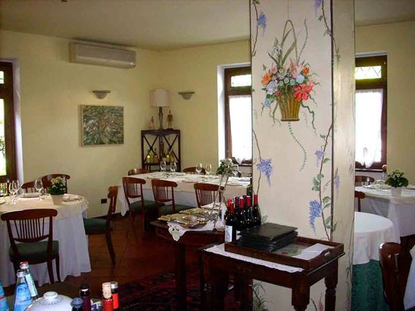 In the dining room of Albergo Ristorante Selvatico