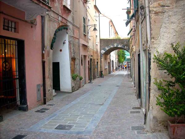 In the centre of Albissola Marina