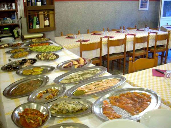The tasty appetizers of Ristorante U Cantu