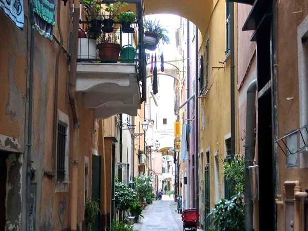 In the alleys of Pietra Ligure