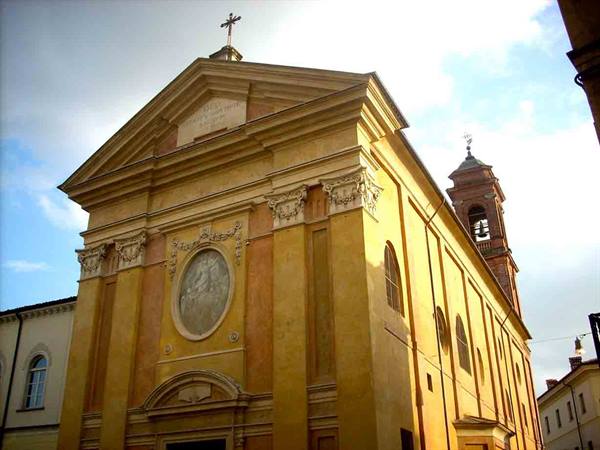 One of the many beautiful churches in the center