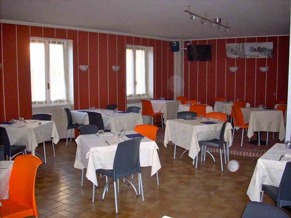 In the dining room of the Tira e Molla Pizzeria Restaurant