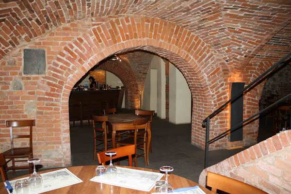 At the Osteria Vineria Cantine Bonaparte