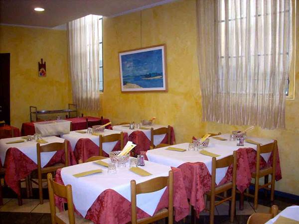 At the table at Trattoria Al Beccofino