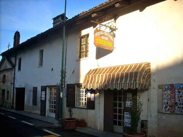 Trattoria Pizzeria Ambassador 