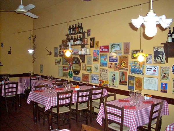 In the dining room of the Usteria della Lella