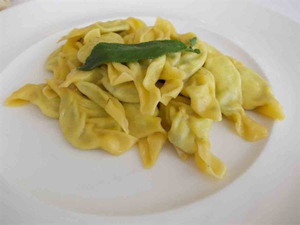 Delicacies of the Antica Trattoria 'Da Cattivelli': ricotta gnocchetti 