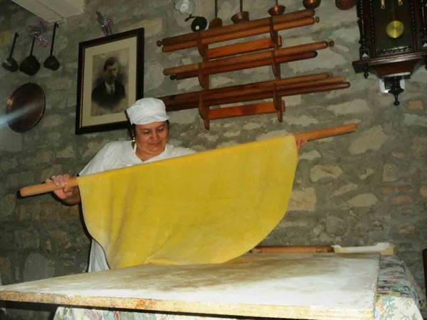 Mrs. Imperia, queen of tagliatelle, at work