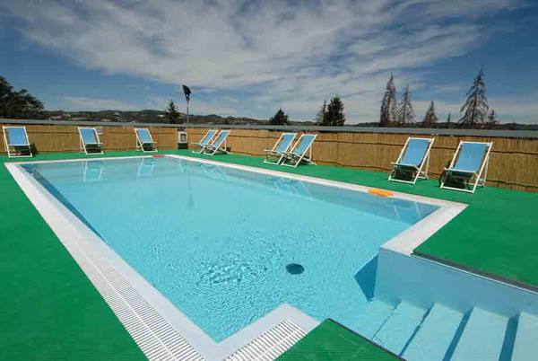 The pool of Hotel Pineta in Acqui Terme