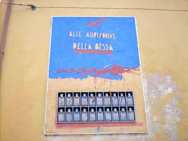 A fresco dedicated to the Bessa gold mines