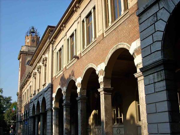 Arcades in the center of Voghera