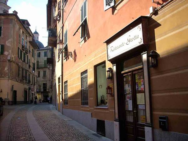 Ovada Via San Sebastiano