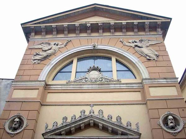 In the center of Novara