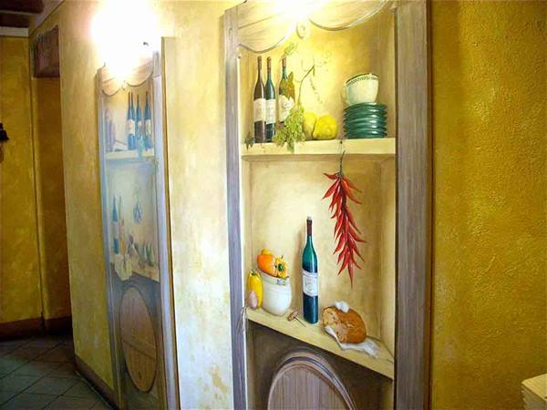 Decorative panels at Infernot