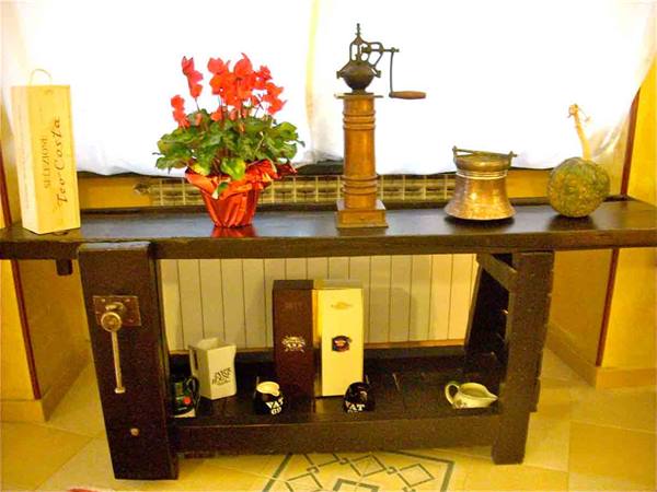 In the dining rooms of Ristorante Bunet