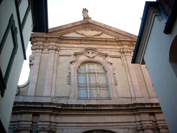 In the centre of Abbiategrasso