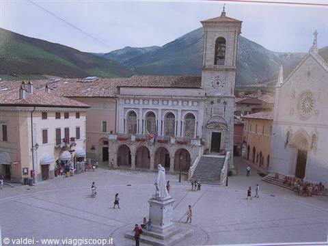 Piazza San Benedetto