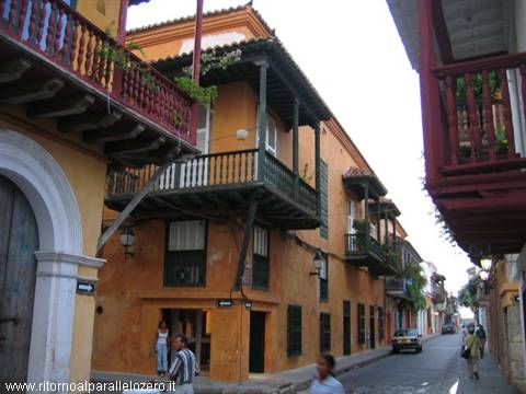 Colonial orange