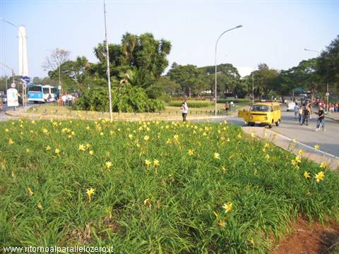 The entrance to the main city park