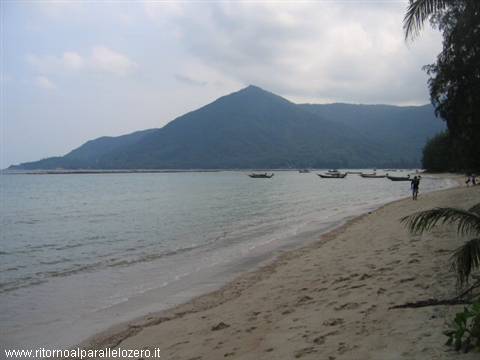 Chaloklum Bay