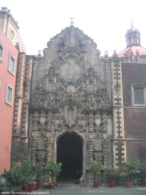 Iglesia negra