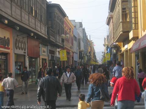 Towards Plaza de Armas
