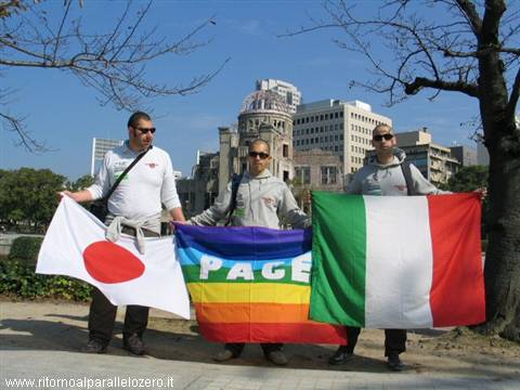 Hiroshima - Obligatory photo 2