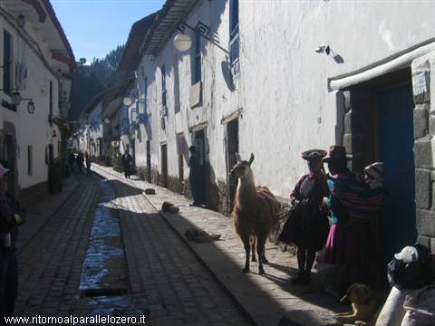 Peasant women in the city