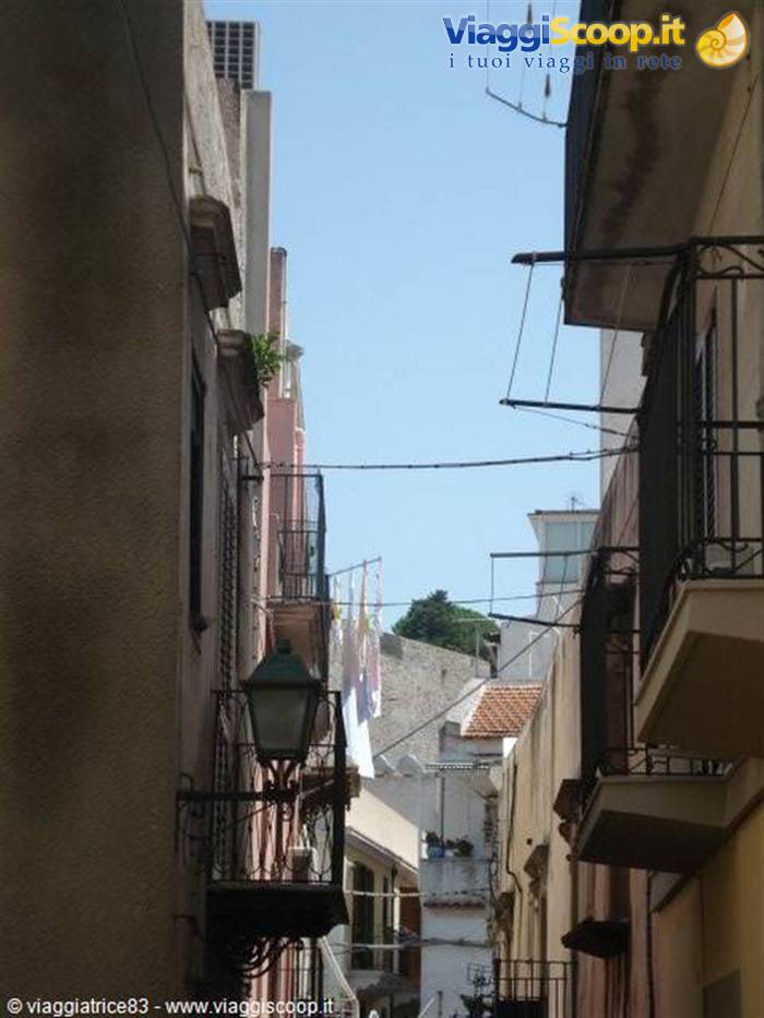 GLIMPSE OF LIPARI